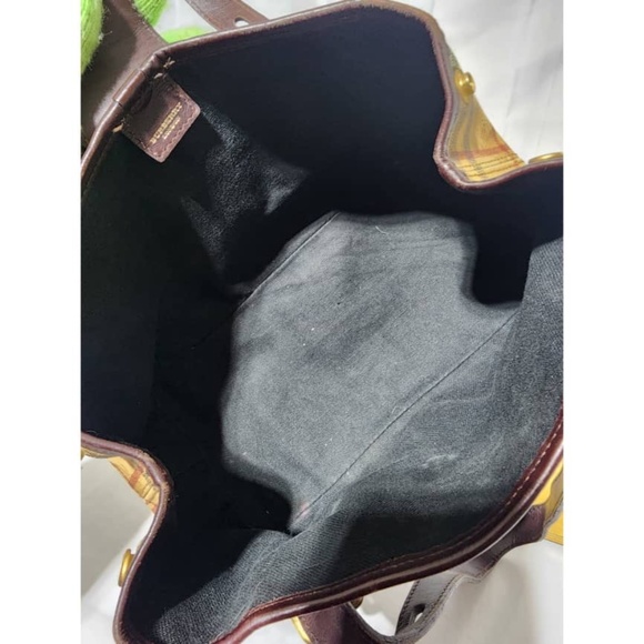 Authentic Burberry Vintage Haymarket Check PVC and Leather Buckle Shoulder Bag - Picture 16 of 16